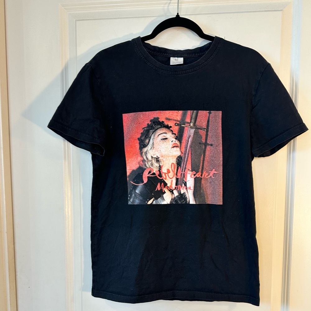 Madonna Rebel Heart 2015 Black Tour Tee Shirt, Medium